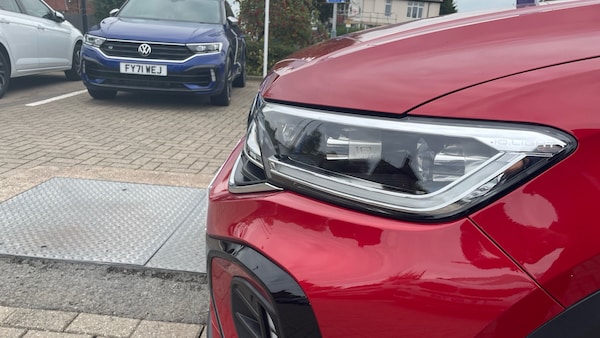 Used Volkswagen T-Roc 2023 for sale - 76131131: Photo 42