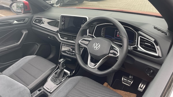 Used Volkswagen T-Roc 2023 for sale - 76131131: Photo 6