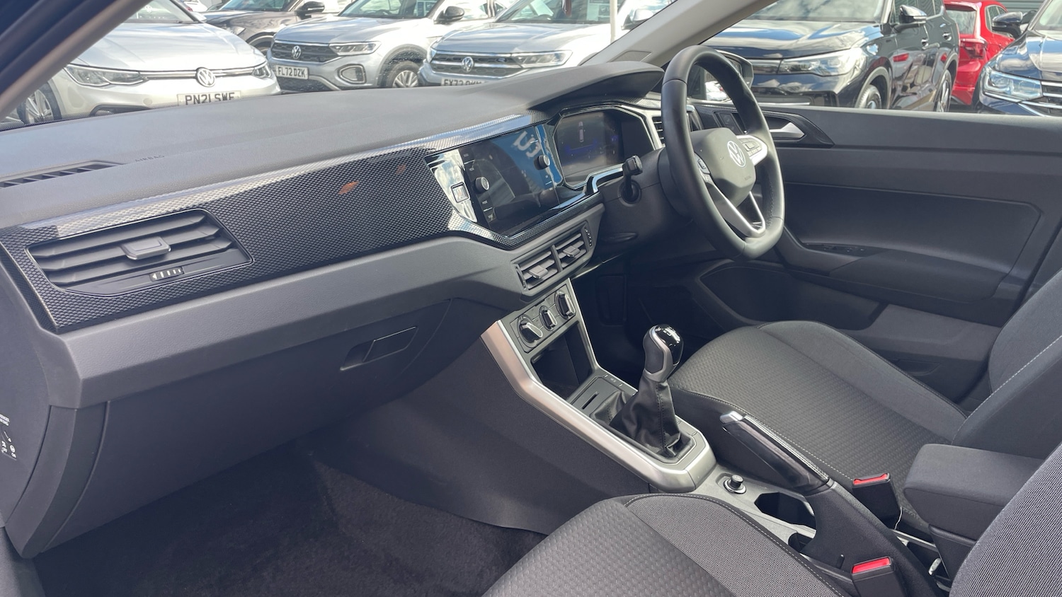 Used Volkswagen Polo 2022 for sale - 76263741: Photo 2