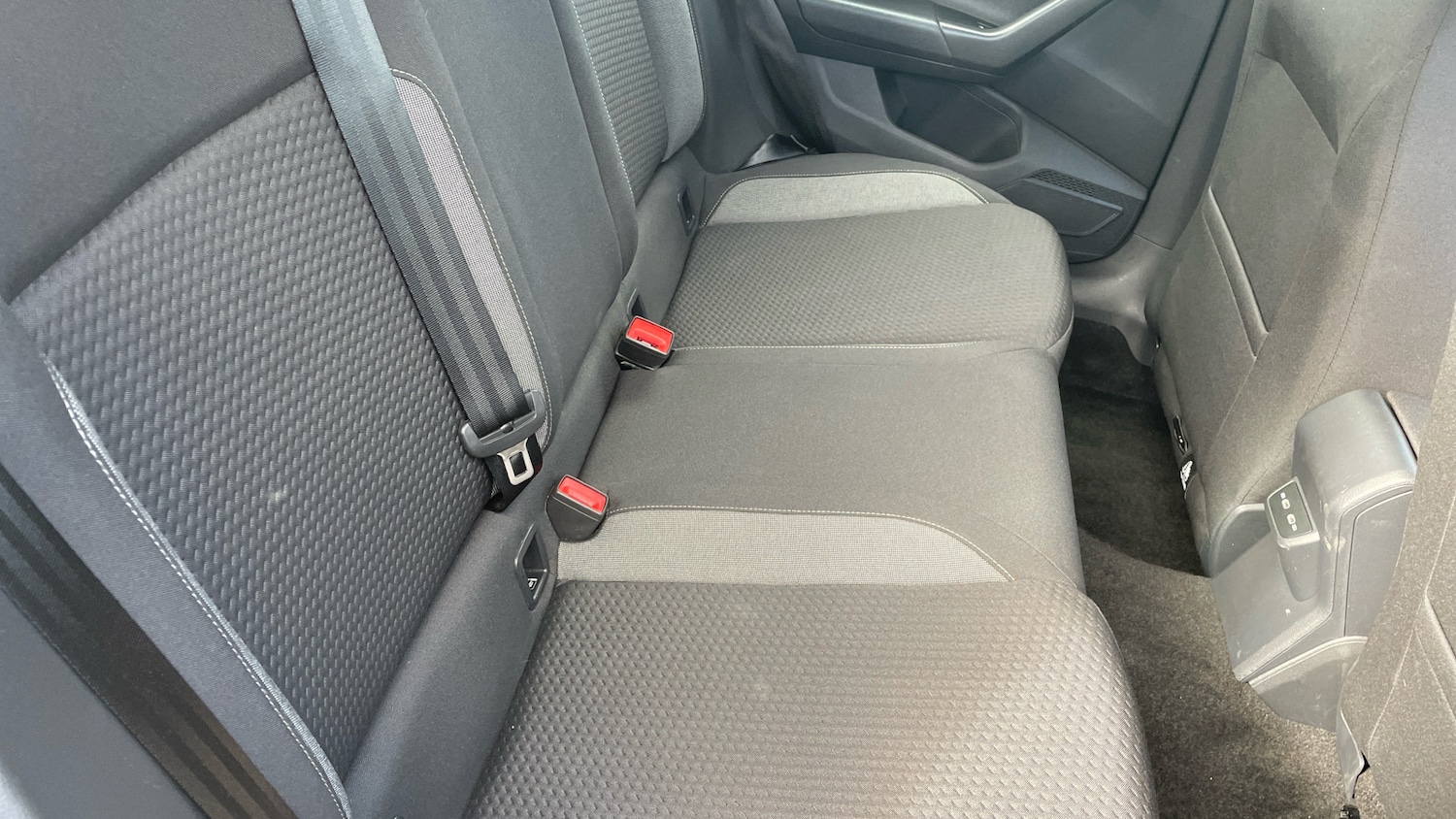 Used Volkswagen Polo 2022 for sale - 76263741: Photo 33