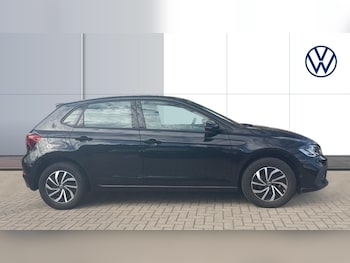 Used Volkswagen Polo 2022 for sale - 76263741: Photo