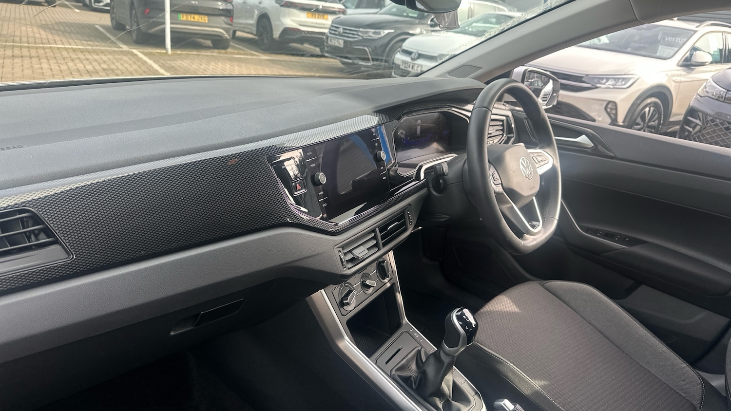 Used Volkswagen Polo 2023 for sale - 78176346: Photo 2