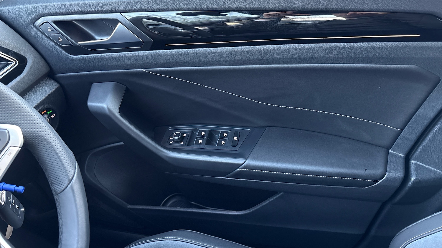 Used Volkswagen T-Roc 2025 for sale - 76968702: Photo 19