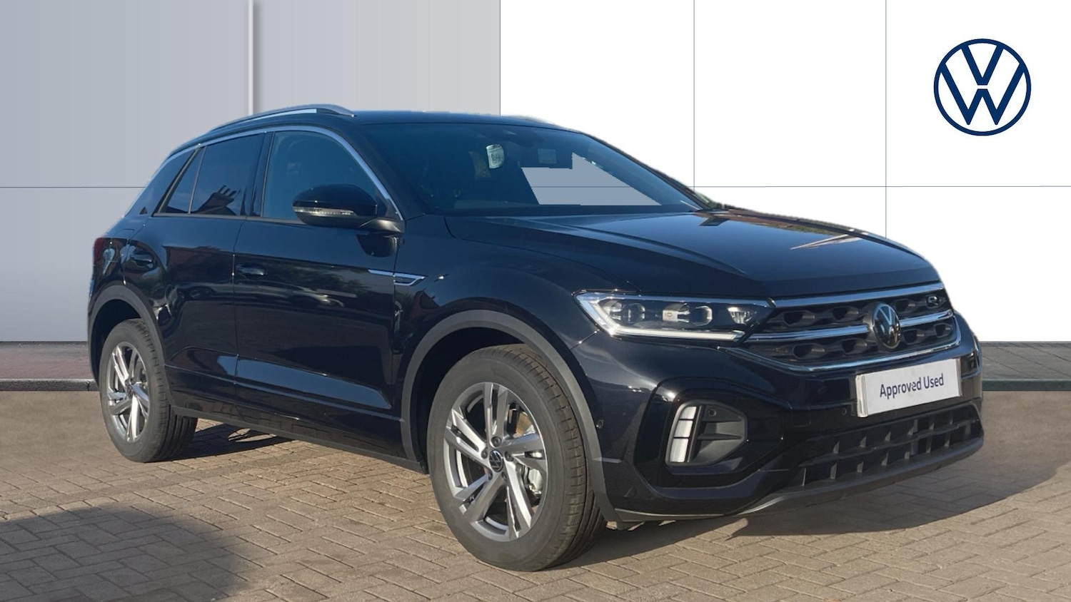 Used Volkswagen T-Roc 2025 for sale - 76063700: Photo 1