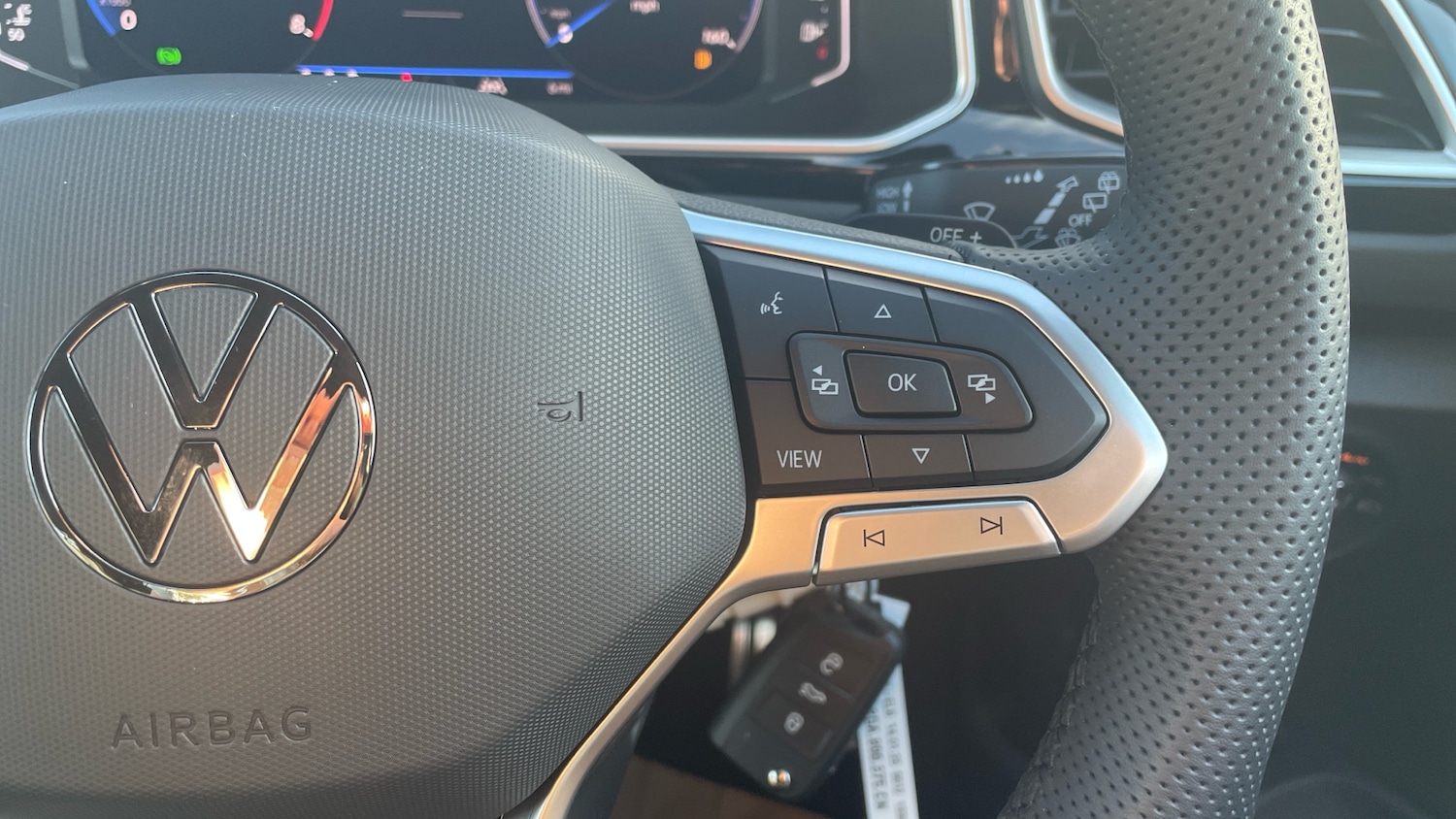 Used Volkswagen T-Roc 2025 for sale - 76063700: Photo 18