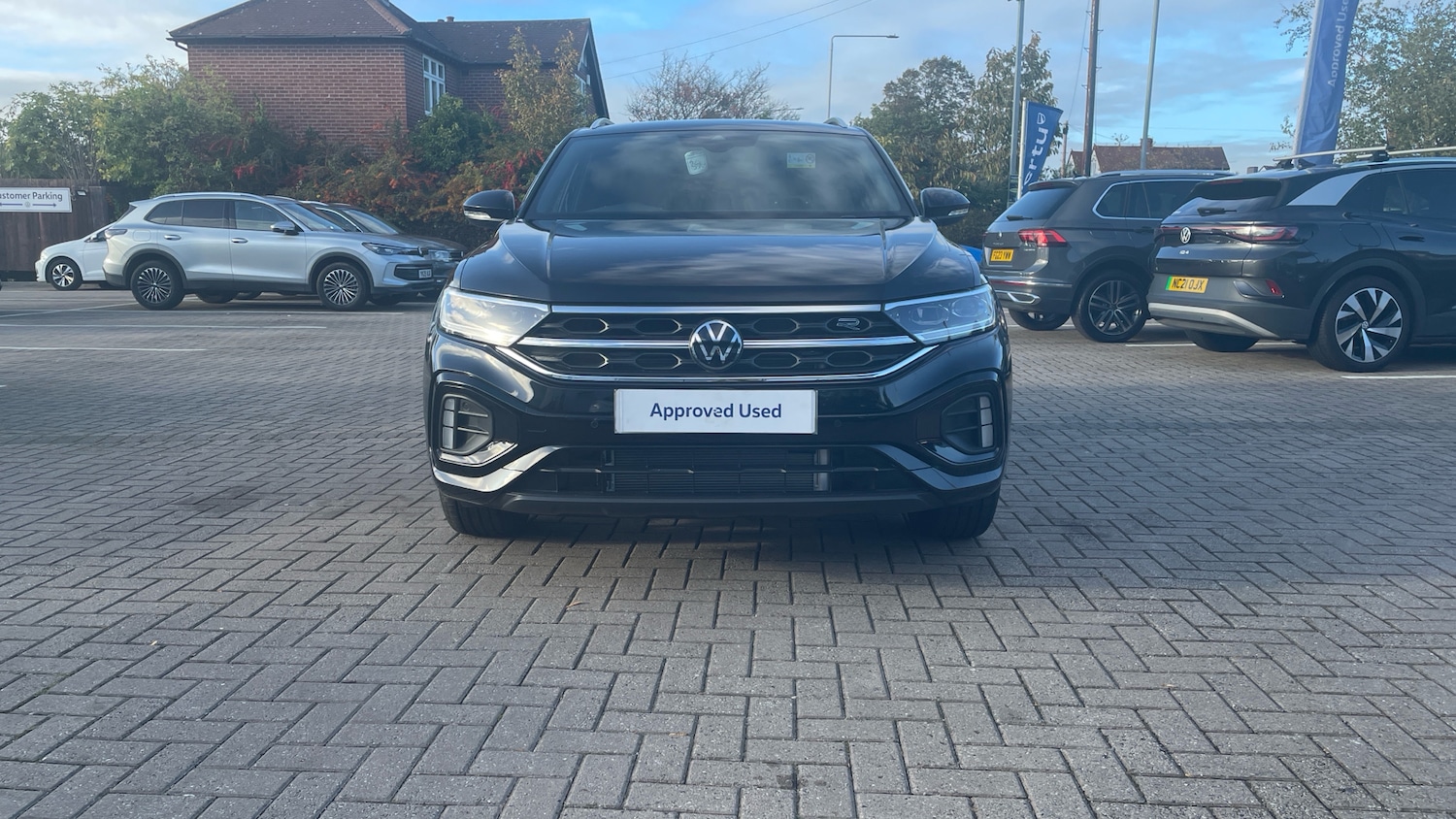 Used Volkswagen T-Roc 2025 for sale - 76063700: Photo 41