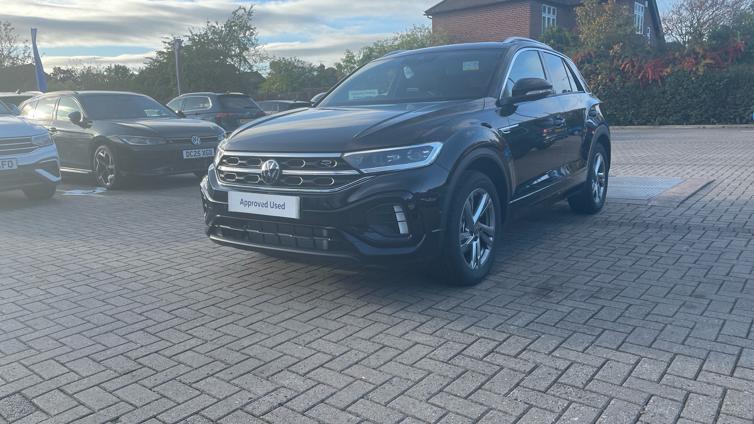 Used Volkswagen T-Roc 2025 for sale - 76063700: Photo 42