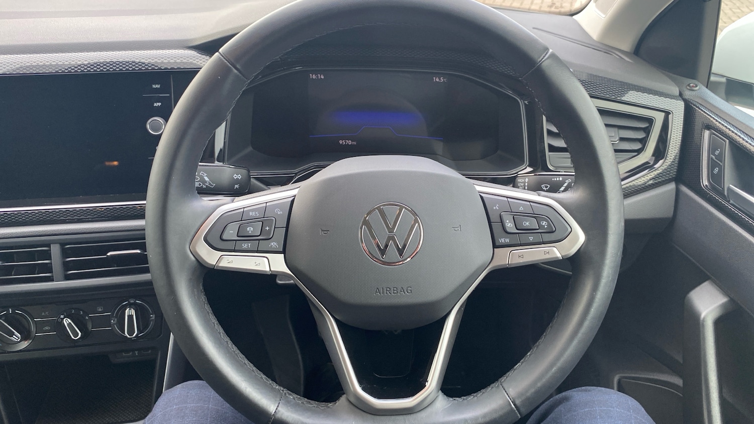 Used Volkswagen Polo 2023 for sale - 76252551: Photo 10