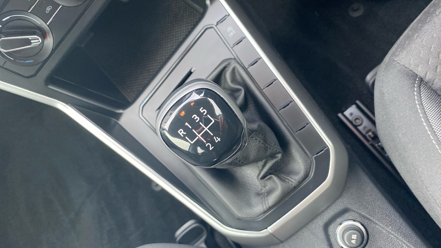 Used Volkswagen Polo 2023 for sale - 76252551: Photo 14