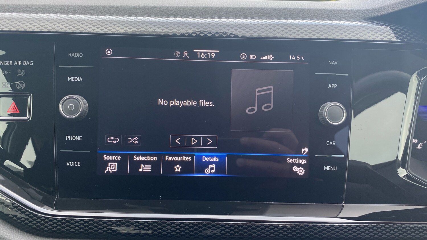 Used Volkswagen Polo 2023 for sale - 76252551: Photo 32