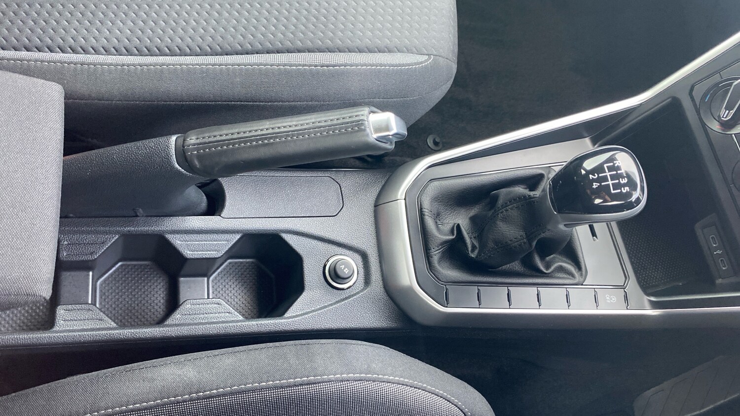 Used Volkswagen Polo 2023 for sale - 76252551: Photo 45