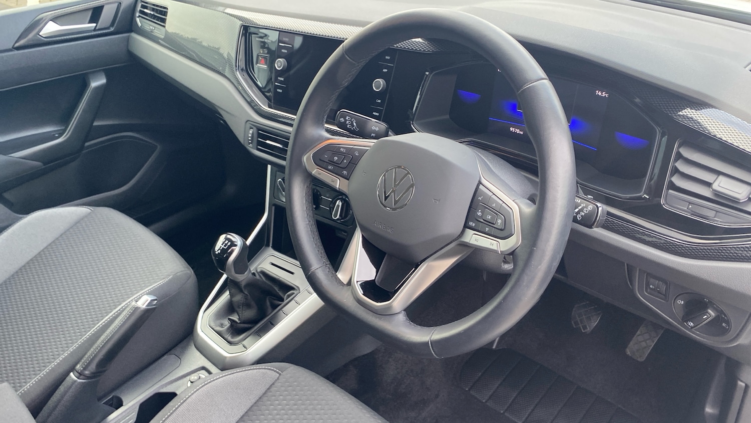 Used Volkswagen Polo 2023 for sale - 76252551: Photo 6