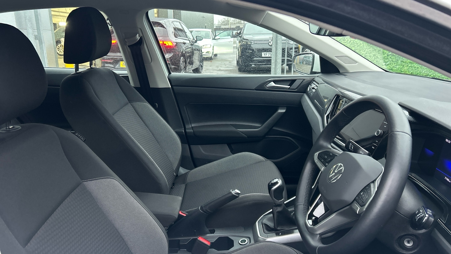 Used Volkswagen Polo 2023 for sale - 77777441: Photo 15