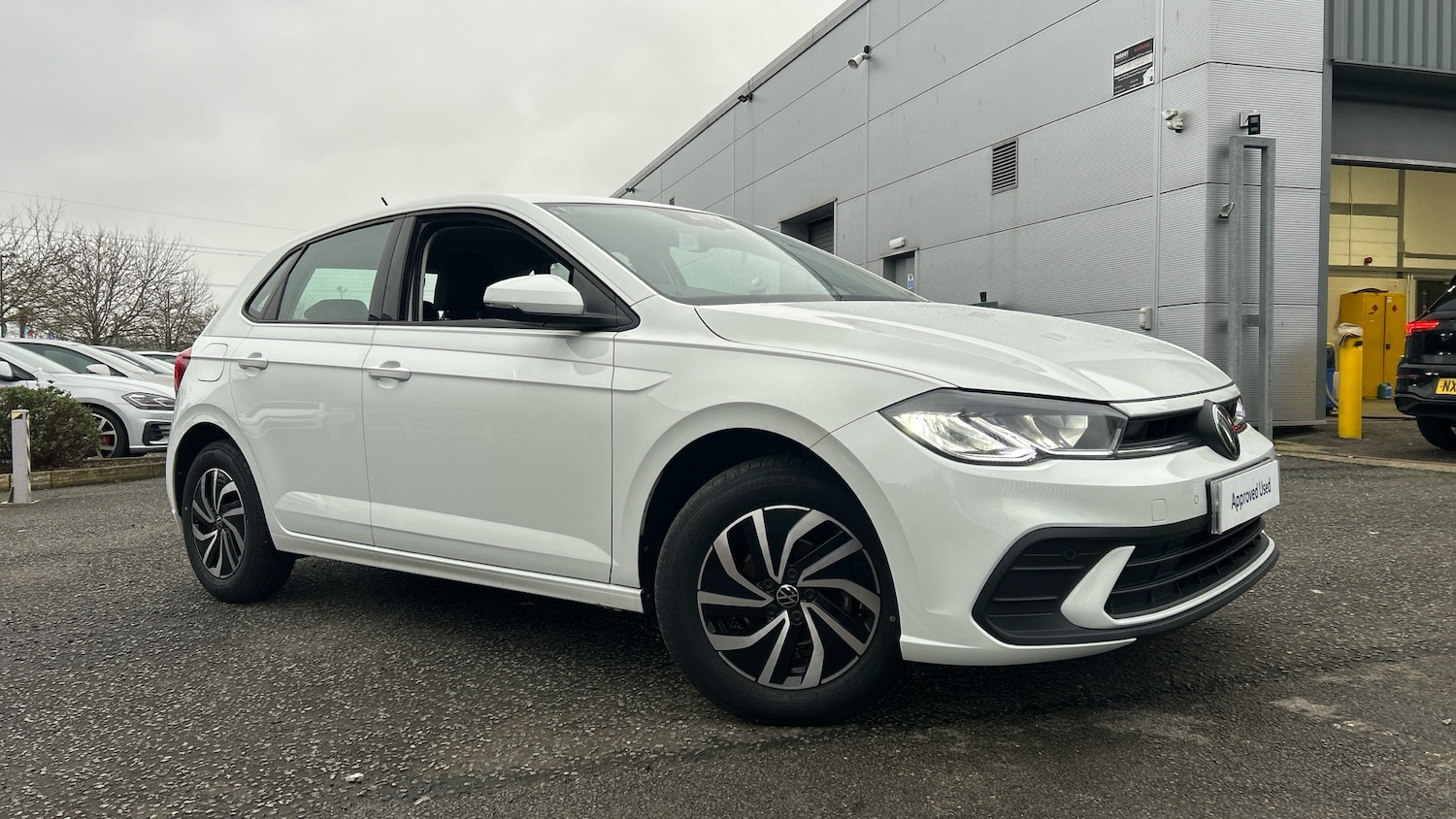 Used Volkswagen Polo 2023 for sale - 77777441: Photo 38