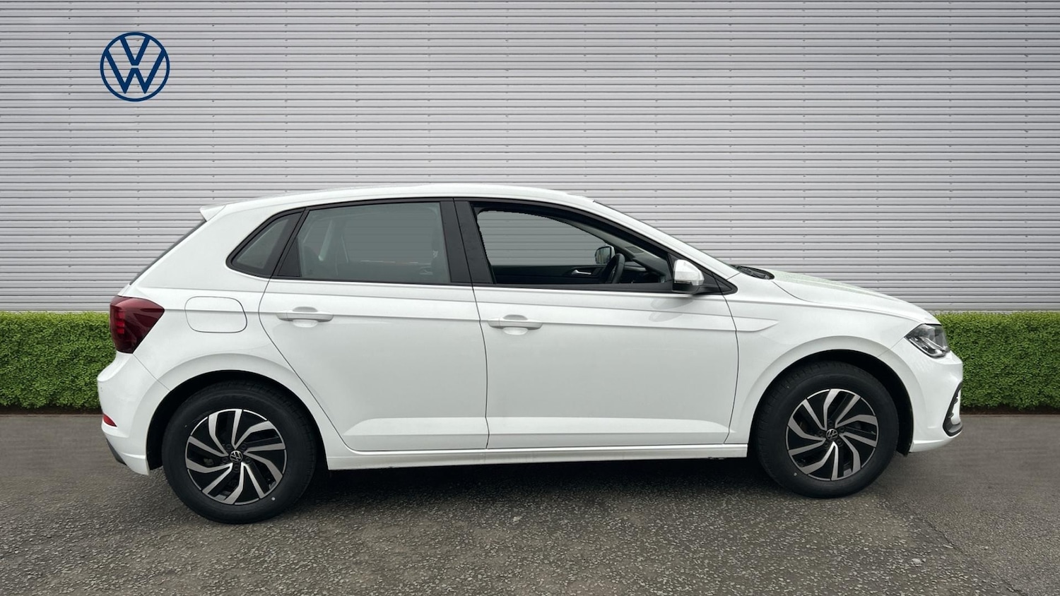 Used Volkswagen Polo 2023 for sale - 77777441: Photo 4