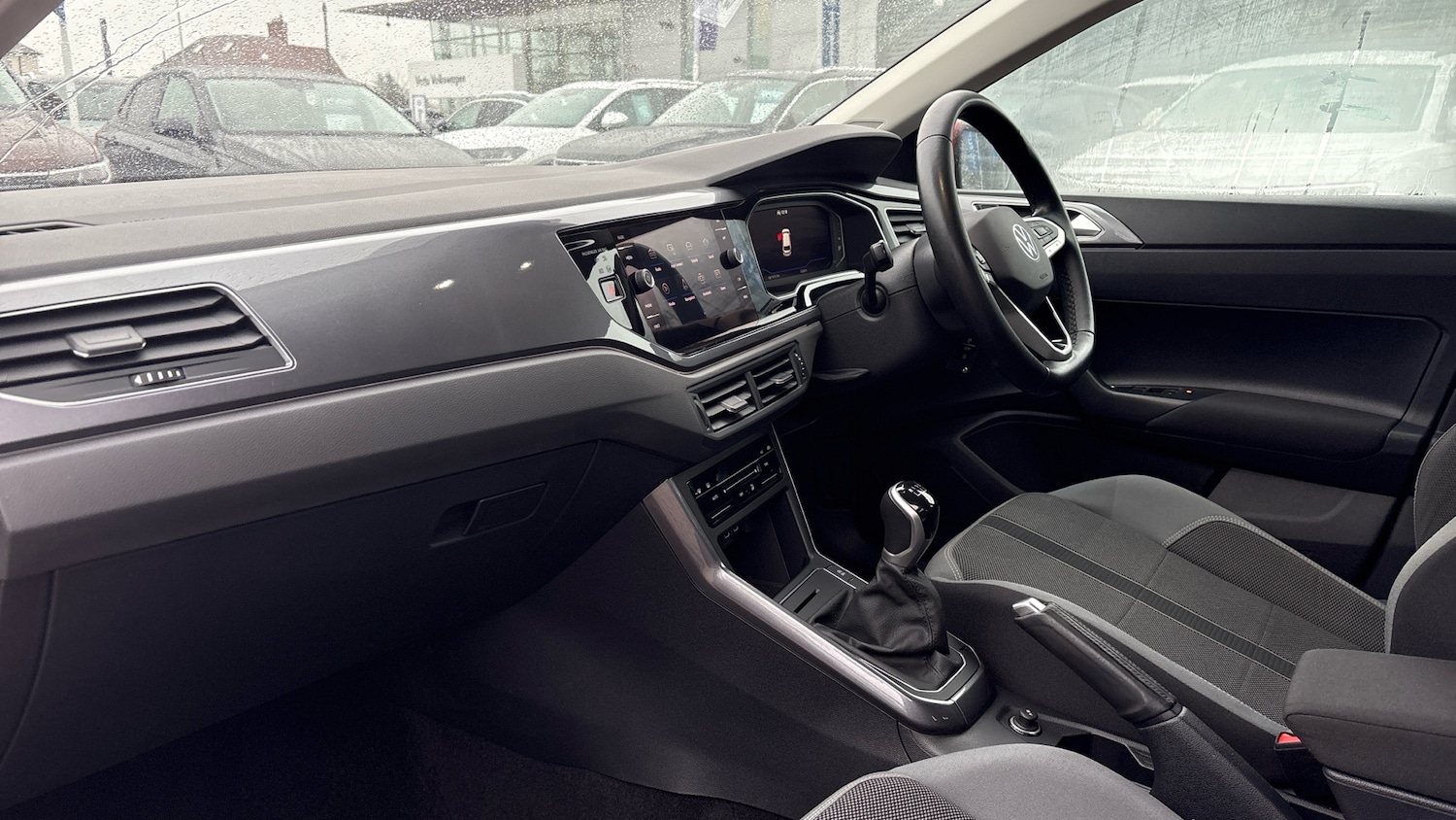 Used Volkswagen Polo 2022 for sale - 77541272: Photo 2