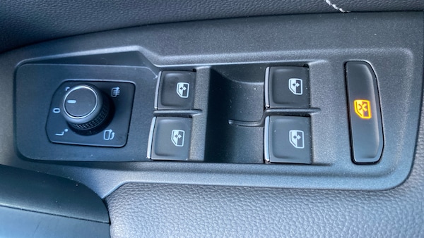 Used Volkswagen Tiguan 2024 for sale - 76131125: Photo 33