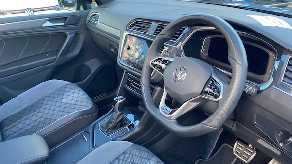 Used Volkswagen Tiguan 2024 for sale - 76131125: Photo 6