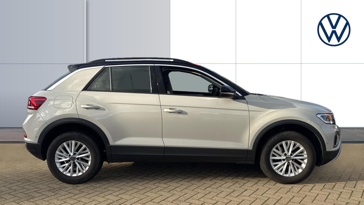Used Volkswagen T-Roc 2022 for sale - 76576522: Photo 4