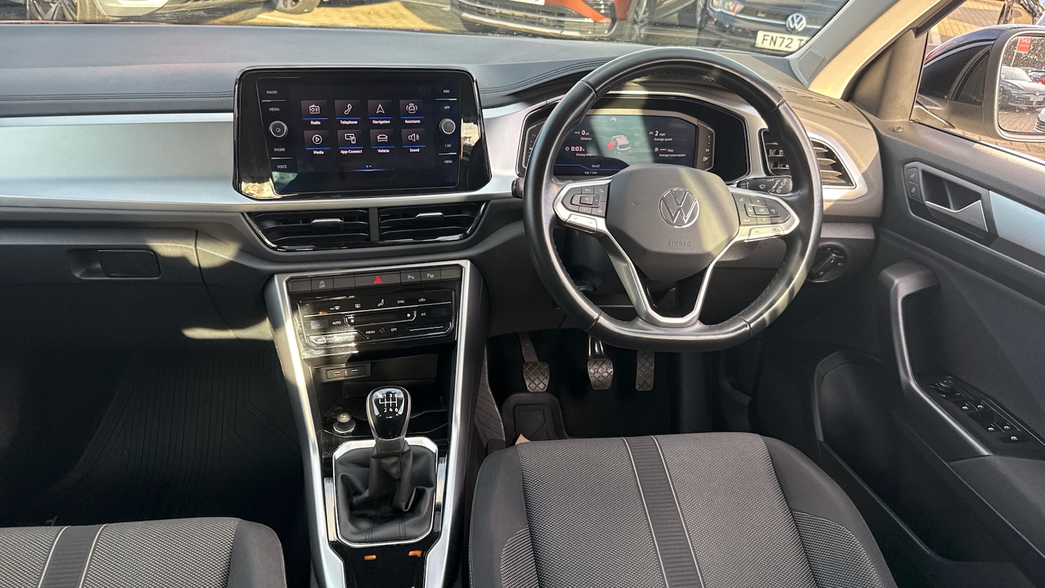 Used Volkswagen T-Roc 2022 for sale - 76576522: Photo 9