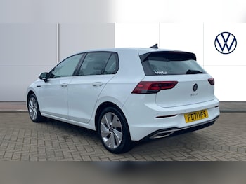 Used Volkswagen Golf 2022 for sale - 77641204: Photo