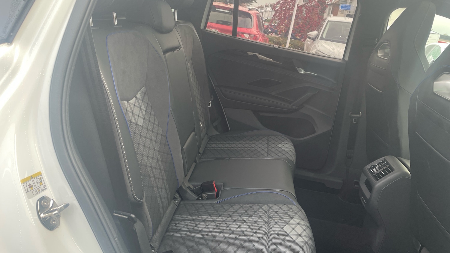 Used Volkswagen Touran 2025 for sale - 77077223: Photo 23