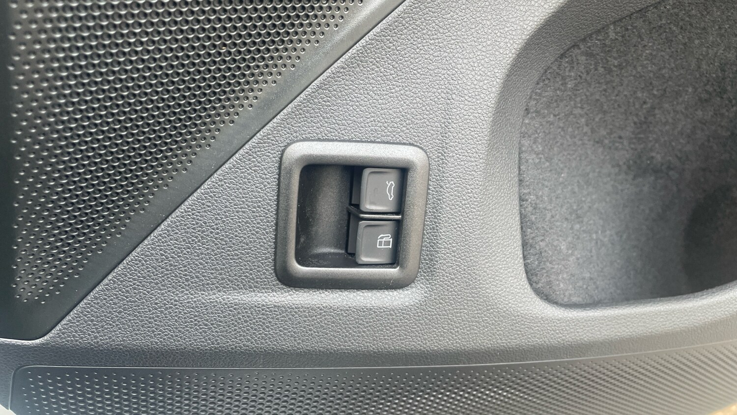 Used Volkswagen Touran 2025 for sale - 77077223: Photo 37