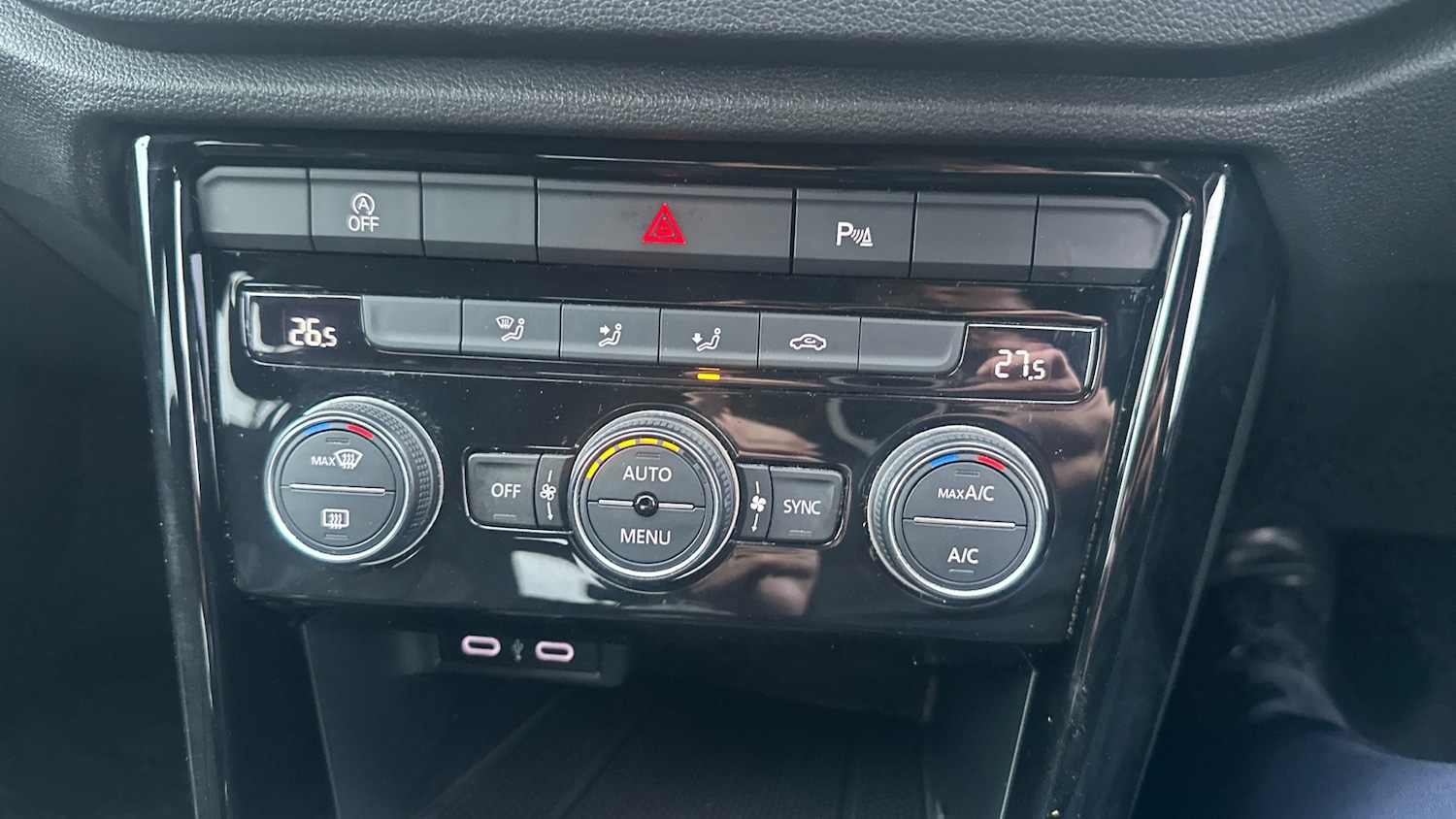 Used Volkswagen T-Roc 2021 for sale - 76384225: Photo 13