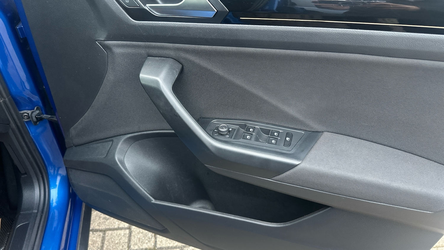 Used Volkswagen T-Roc 2021 for sale - 76384225: Photo 19