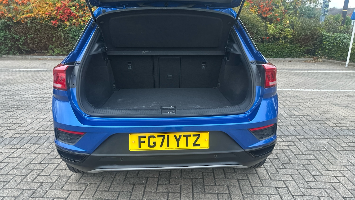 Used Volkswagen T-Roc 2021 for sale - 76384225: Photo 20