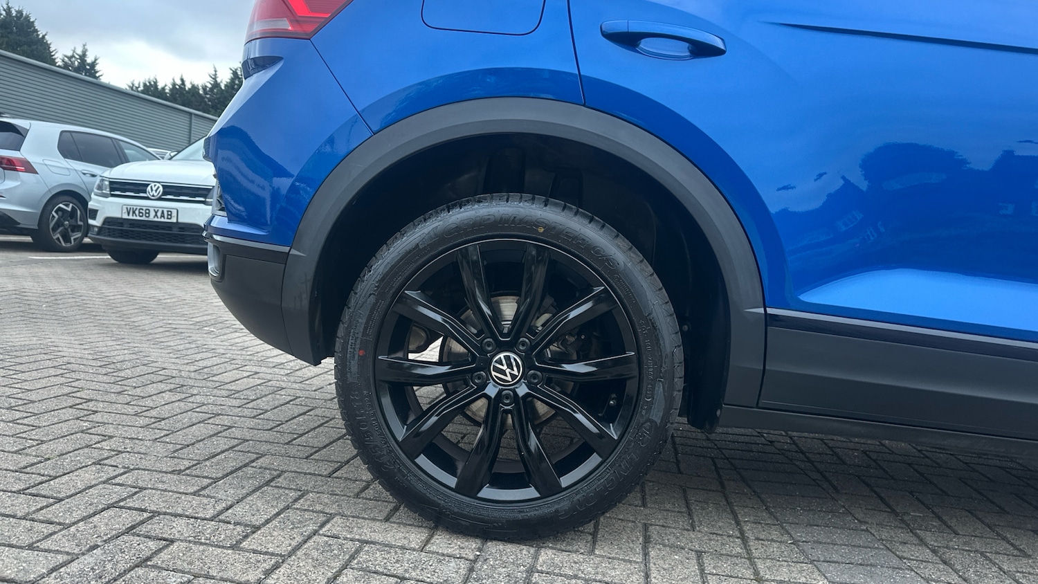 Used Volkswagen T-Roc 2021 for sale - 76384225: Photo 5