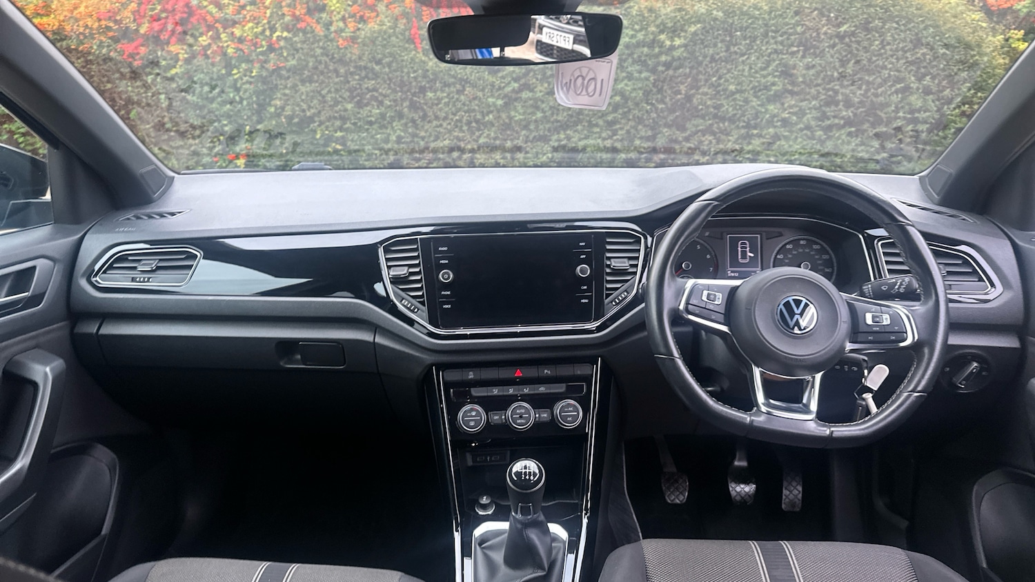 Used Volkswagen T-Roc 2021 for sale - 76384225: Photo 9