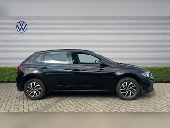 Used Volkswagen Polo 2023 for sale - 79852402: Photo