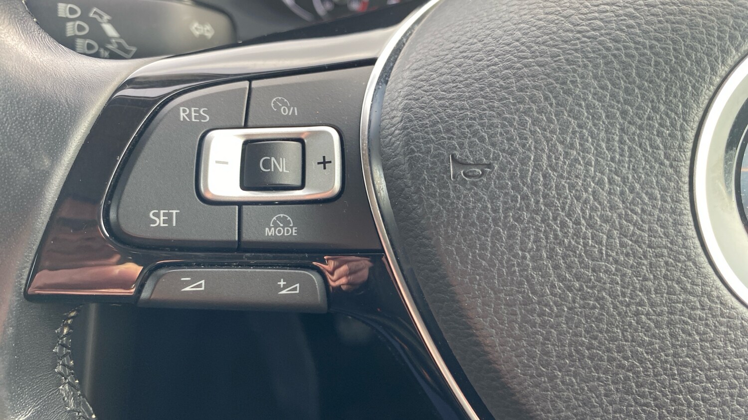 Used Volkswagen Polo 2021 for sale - 77590253: Photo 41