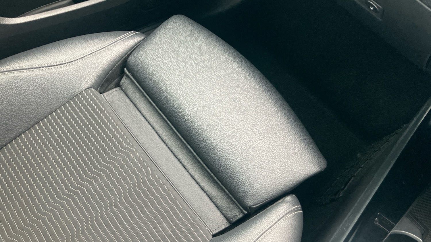 Used Mercedes-Benz A-Class 2018 for sale - 78012552: Photo 40