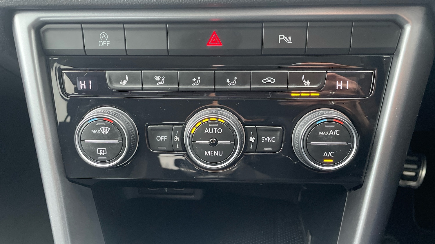 Used Volkswagen T-Roc 2022 for sale - 76545203: Photo 13