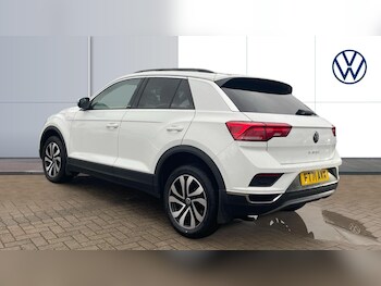 Used Volkswagen T-Roc 2022 for sale - 76545203: Photo