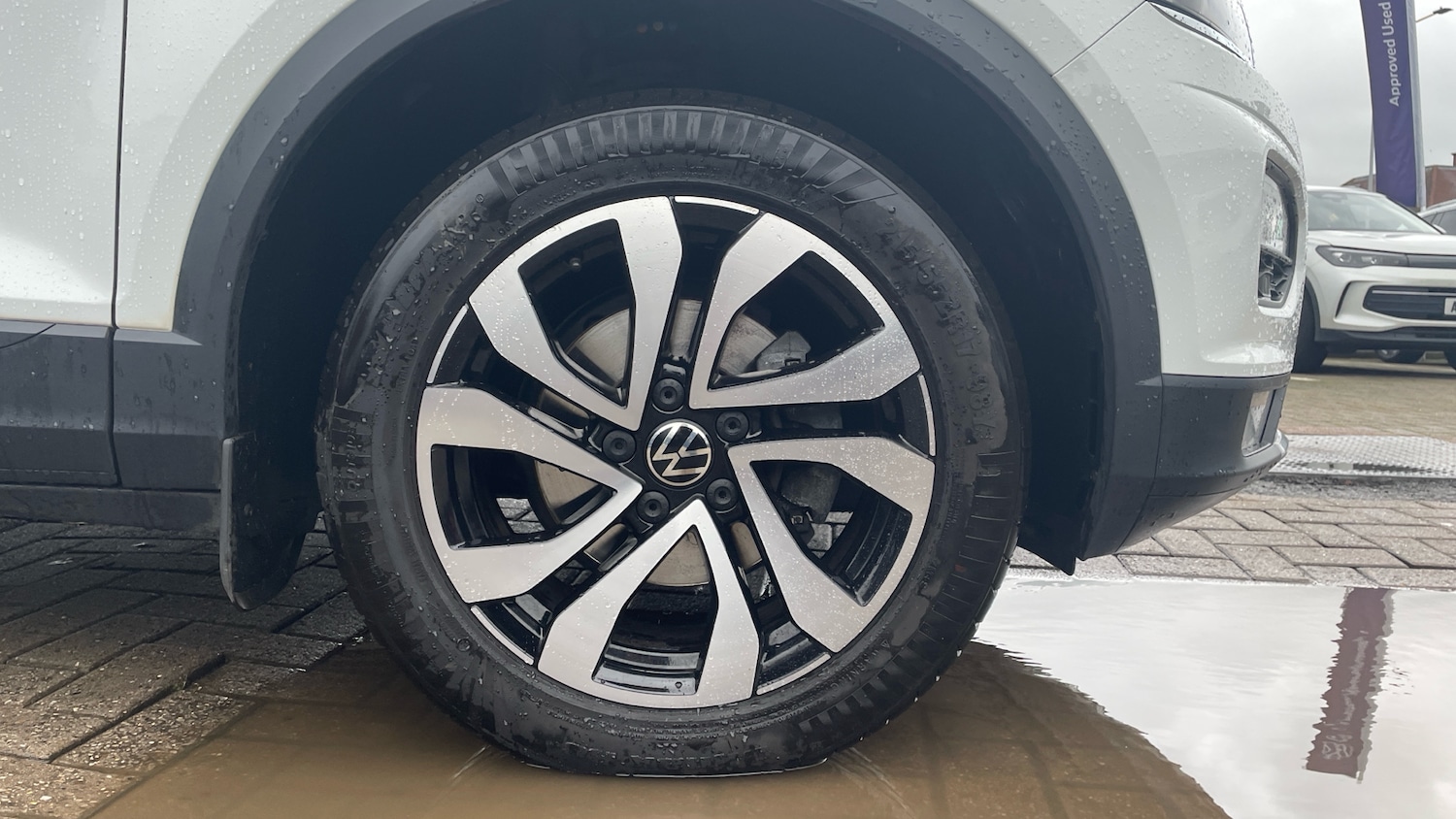 Used Volkswagen T-Roc 2022 for sale - 76545203: Photo 5