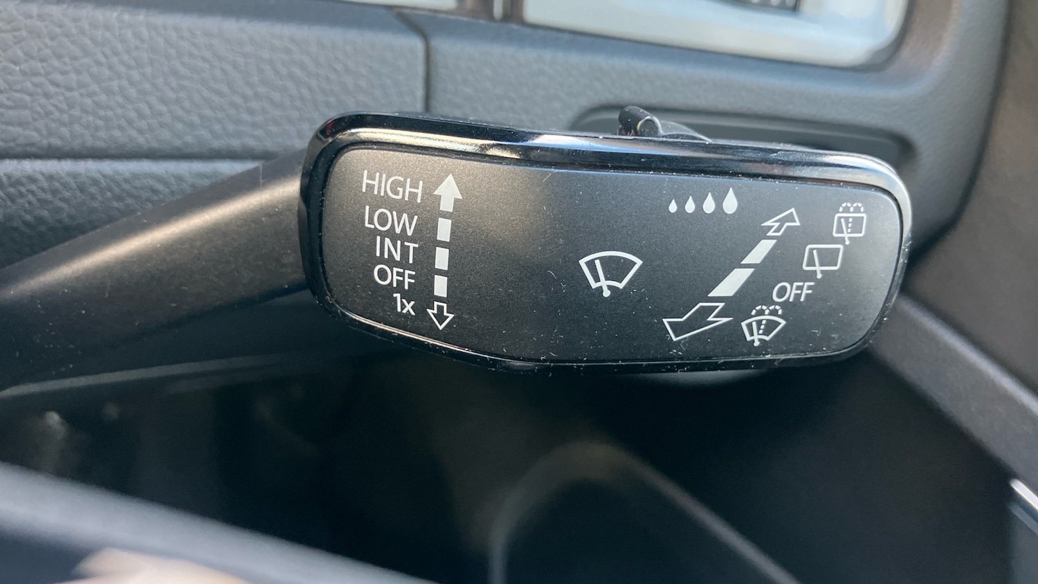 Used Volkswagen Golf 2020 for sale - 76627771: Photo 24