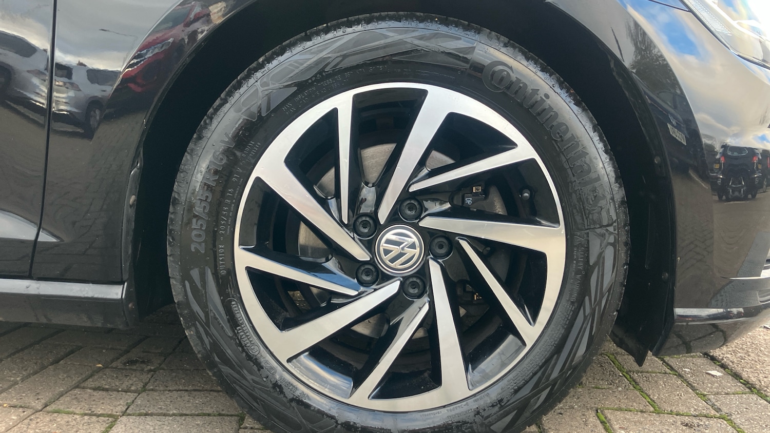 Used Volkswagen Golf 2020 for sale - 76627771: Photo 5