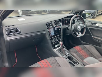 Used Volkswagen Golf 2019 for sale - 75423728: Photo