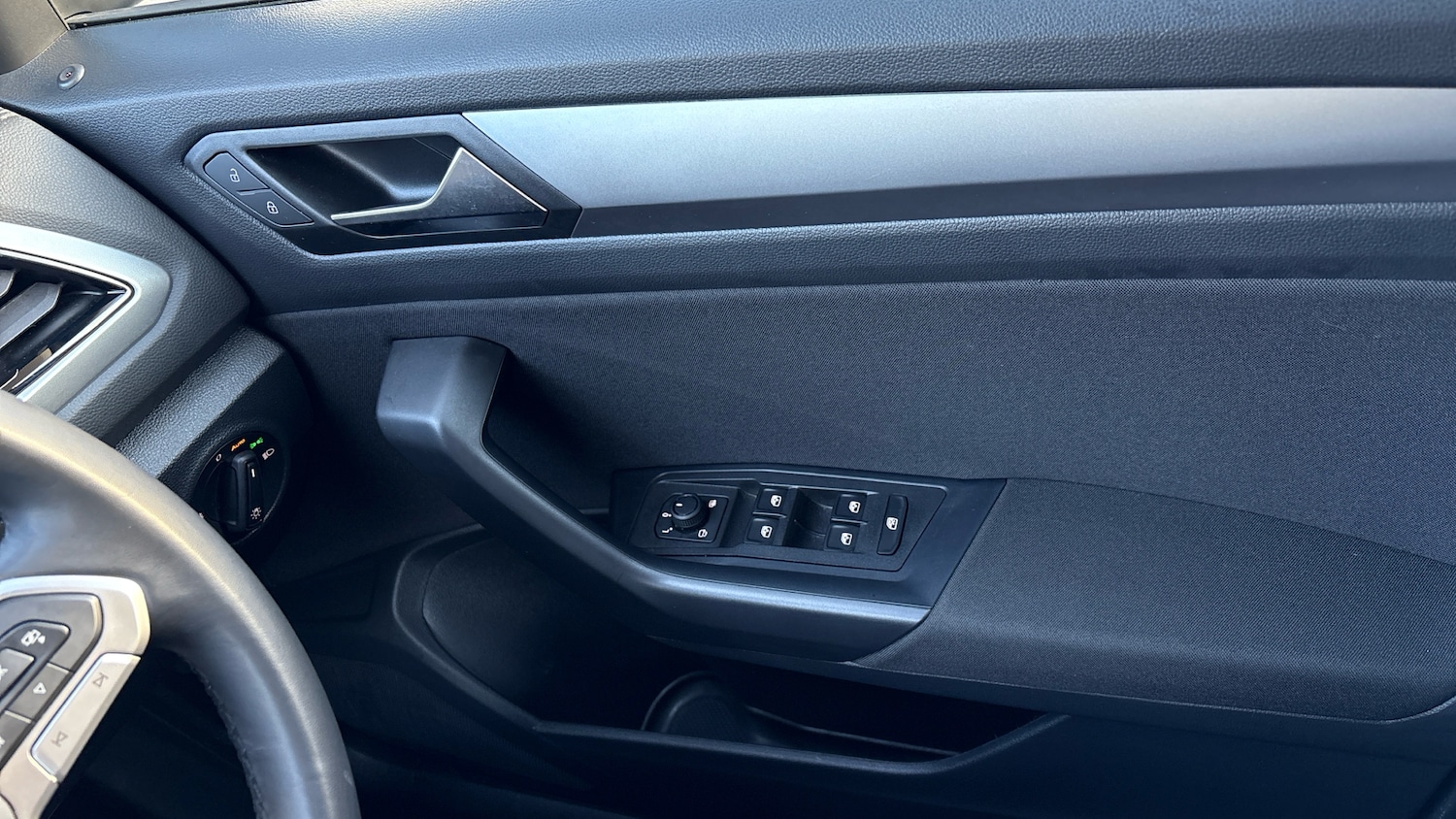 Used Volkswagen T-Roc 2025 for sale - 77406830: Photo 19