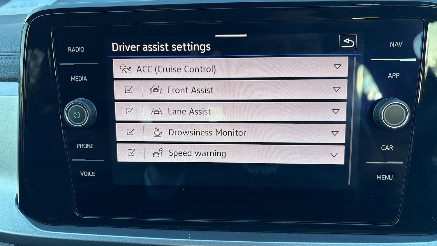 Used Volkswagen T-Roc 2025 for sale - 77406830: Photo 31