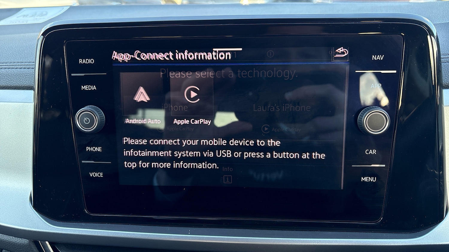 Used Volkswagen T-Roc 2025 for sale - 77406830: Photo 32