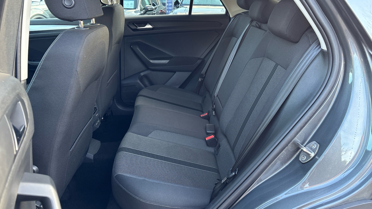 Used Volkswagen T-Roc 2025 for sale - 77406830: Photo 39