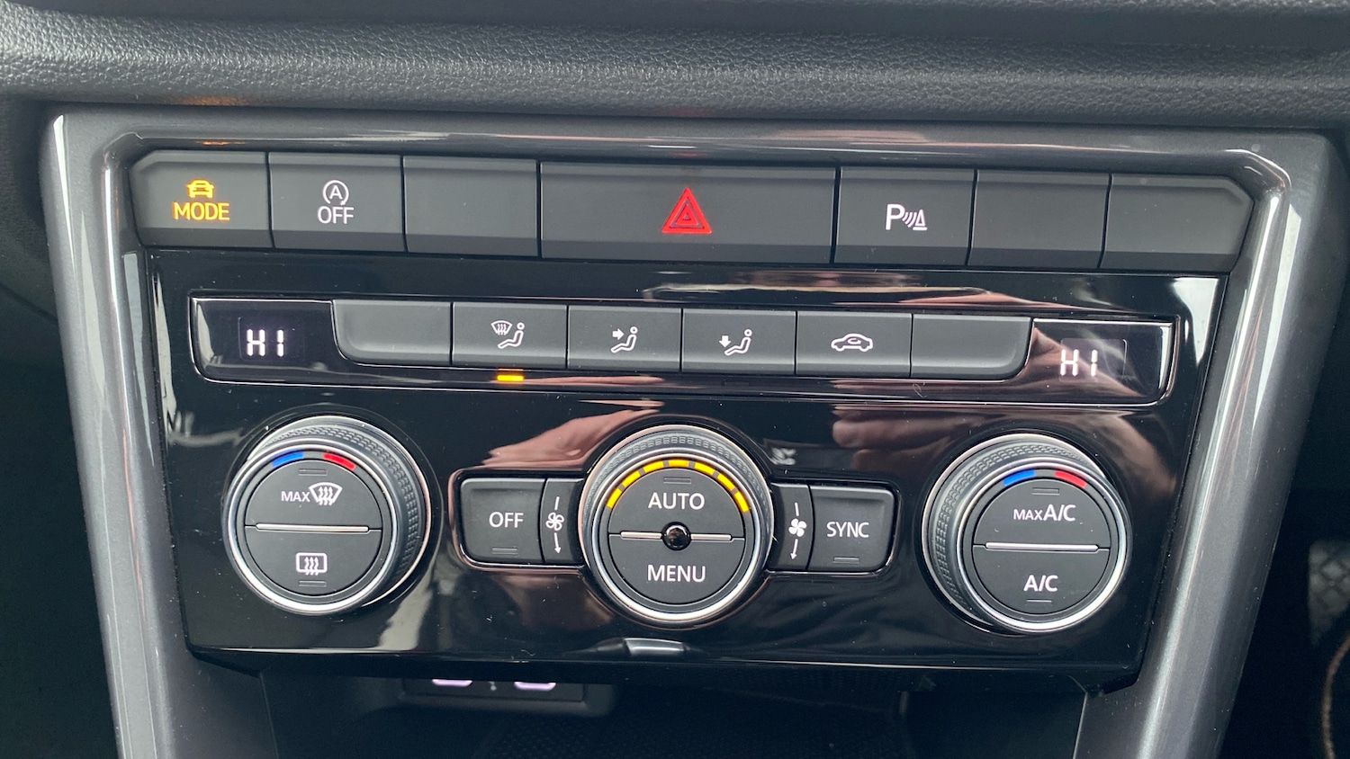 Used Volkswagen T-Roc 2021 for sale - 77663294: Photo 13