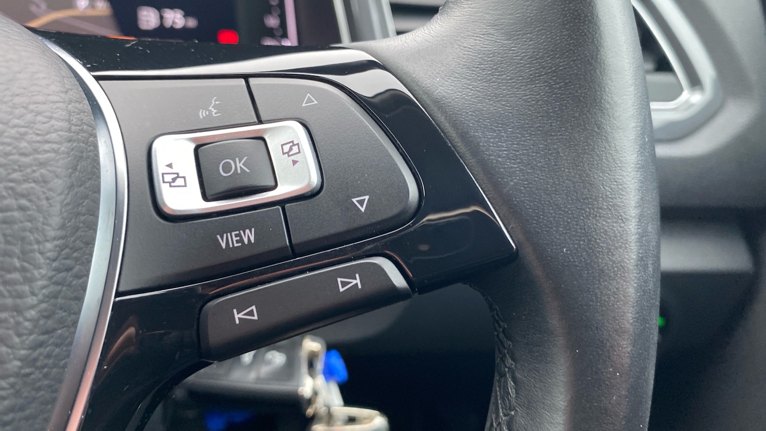 Used Volkswagen T-Roc 2021 for sale - 77663294: Photo 18