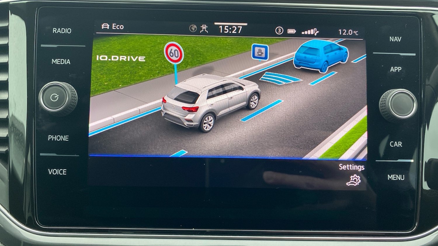 Used Volkswagen T-Roc 2021 for sale - 77663294: Photo 30