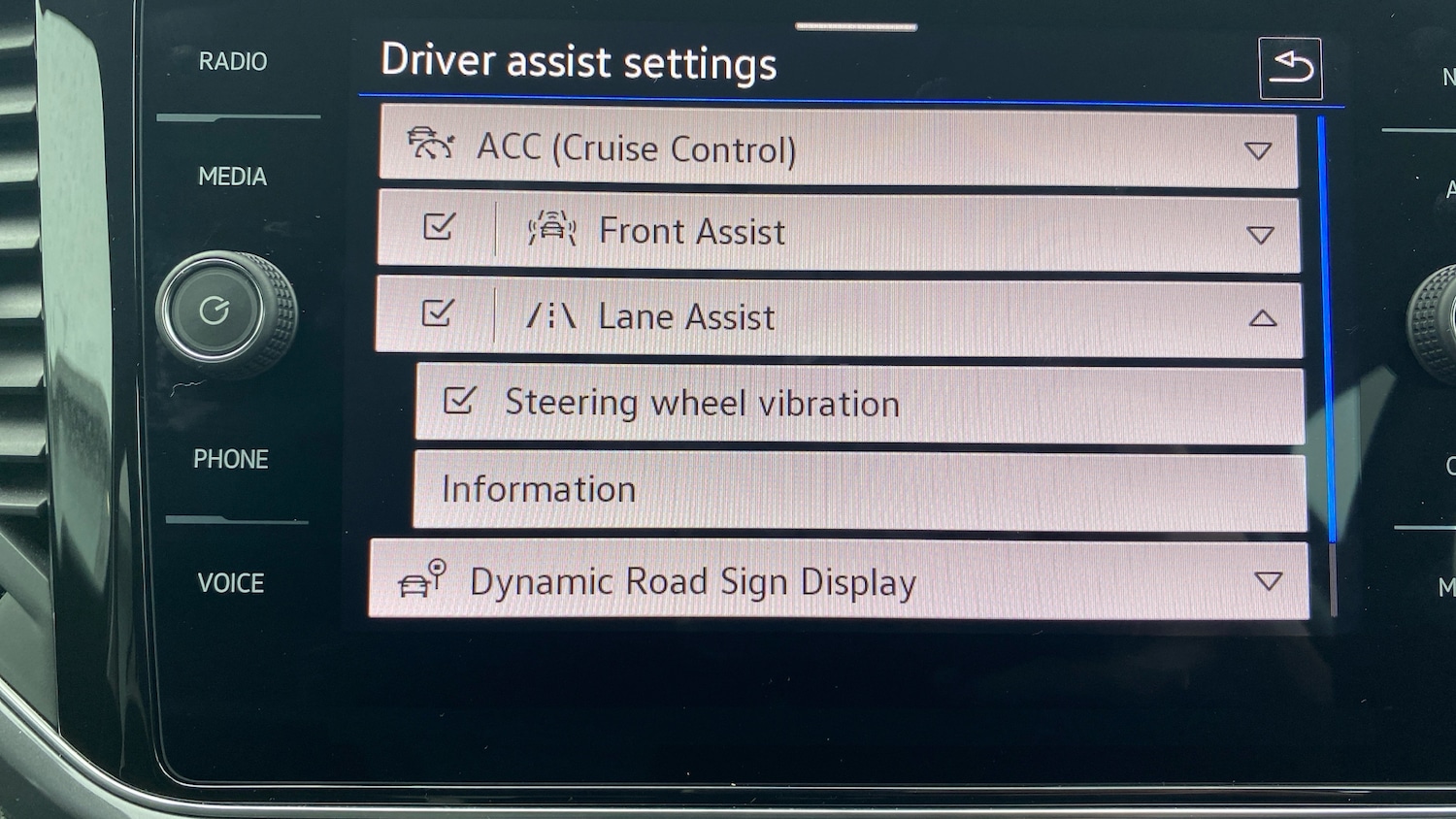 Used Volkswagen T-Roc 2021 for sale - 77663294: Photo 34