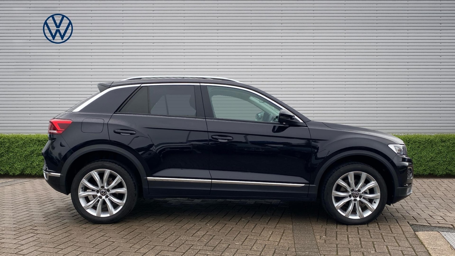 Used Volkswagen T-Roc 2021 for sale - 77663294: Photo 4